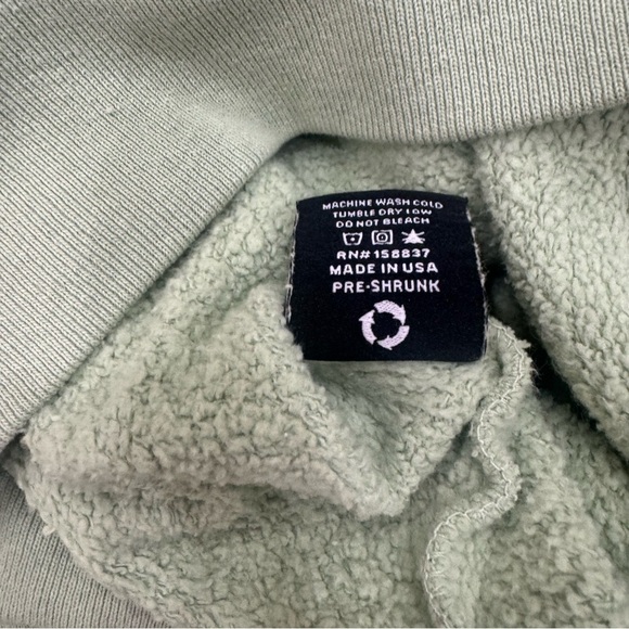 Bala Crewneck Sweatshirt Embroidered New York Loungewear Size Small Made In USA - Picture 7 of 8